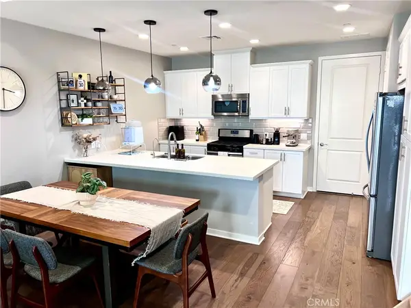616 Trailblaze, Irvine, CA 92618