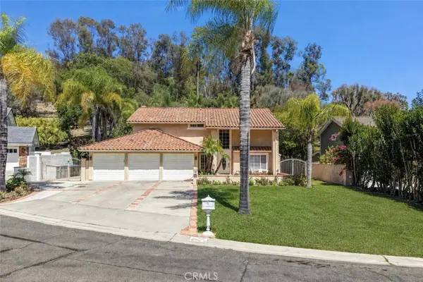 26576 Stetson, Laguna Hills, CA 92653