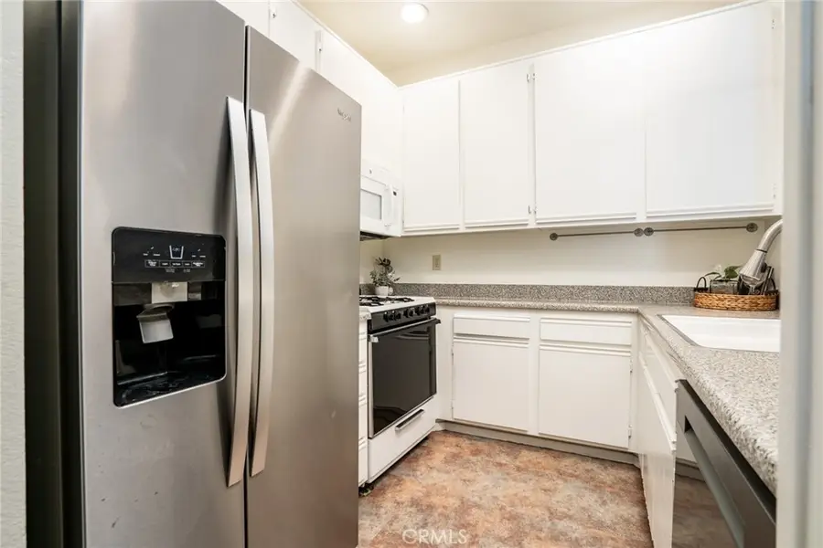 640 W 4th #315, Long Beach, CA 90802 - #3