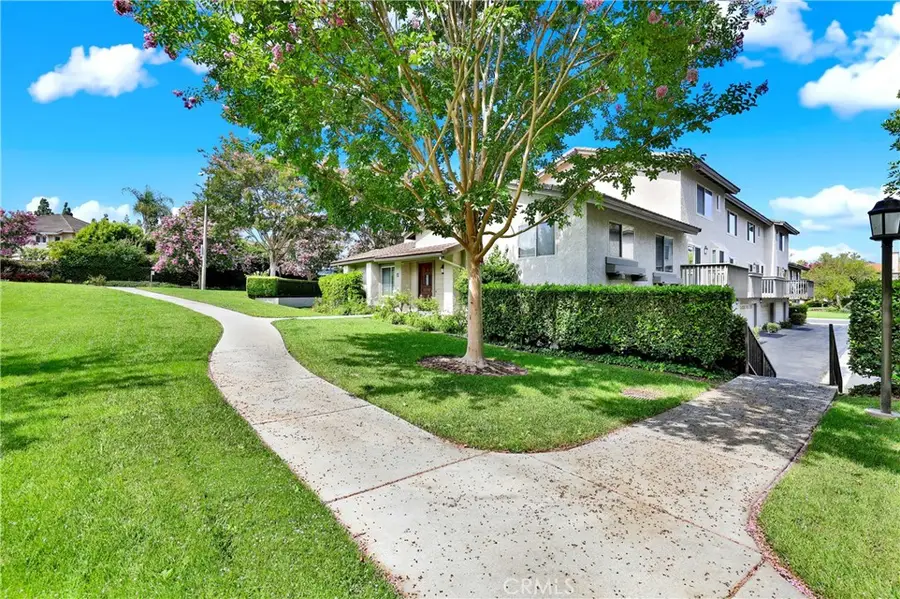 10 Evening Shadow, Irvine, CA 92603 - #2