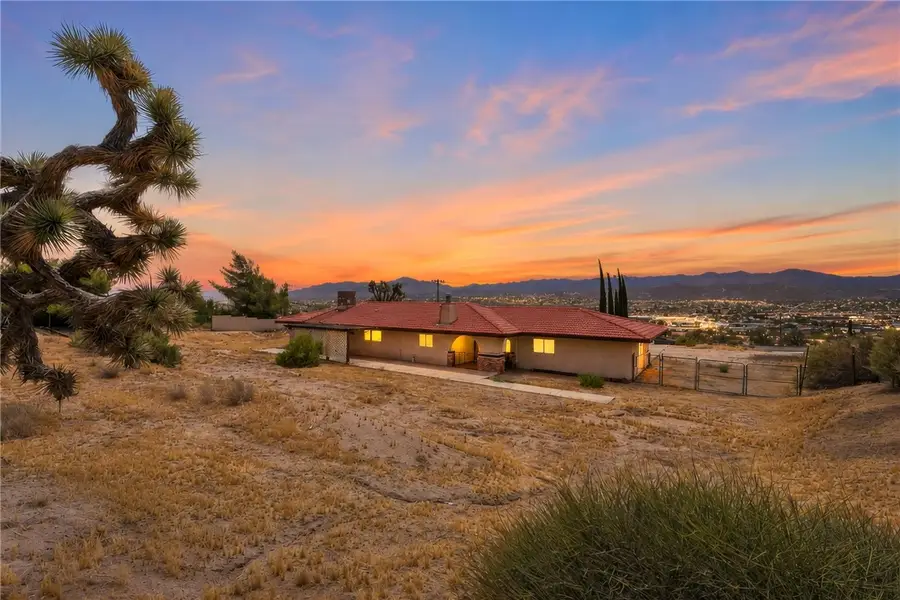 6464 Rome Court, Yucca Valley, CA 92284 - #2