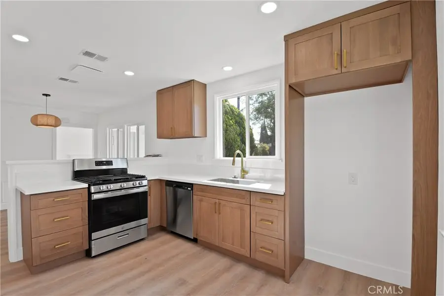 10731 Amery Avenue, South Gate, CA 90280 - #2
