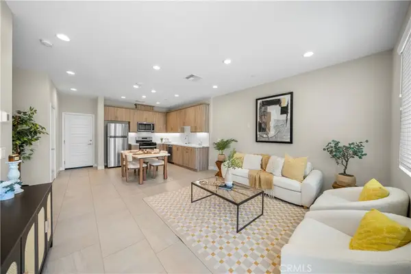 4016 E Peony Paseo Unit #4, Ontario, CA 91761