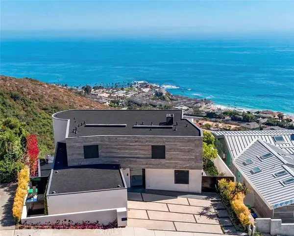 627 Nyes, Laguna Beach, CA 92651