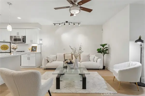 617 Rockefeller, Irvine, CA 92612