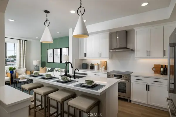 768 N Orange Street, La Habra, CA 90631