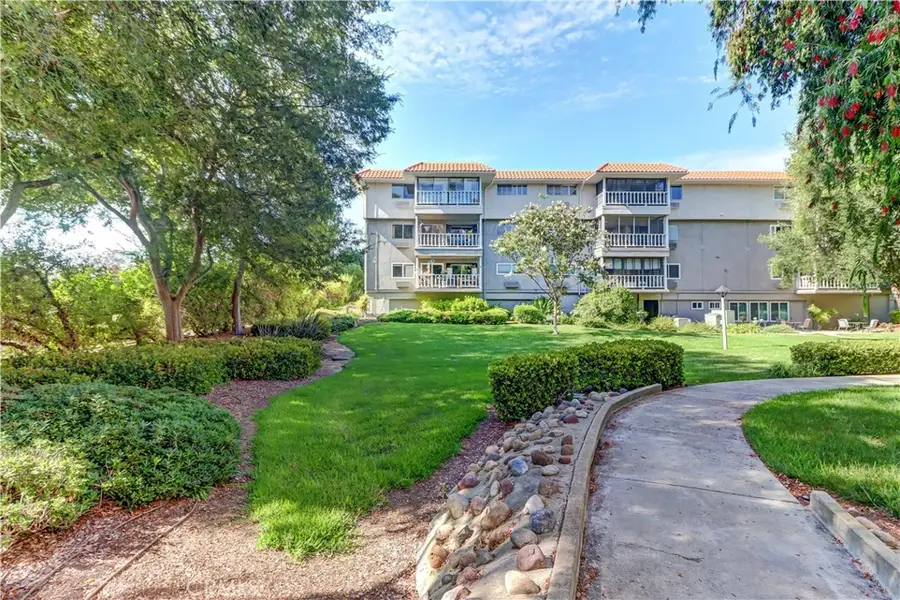 2404 Via Mariposa W #3D, Laguna Woods, CA 92637 - #3