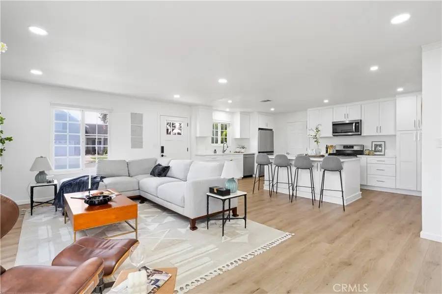 1184 Dorset, Costa Mesa, CA 92626 - #2