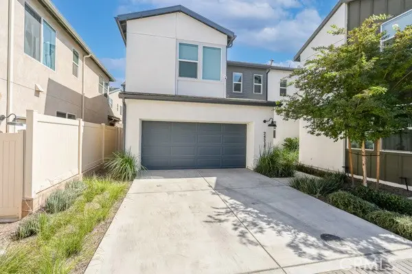 24317 Sonieta Court, Corona, CA 92833