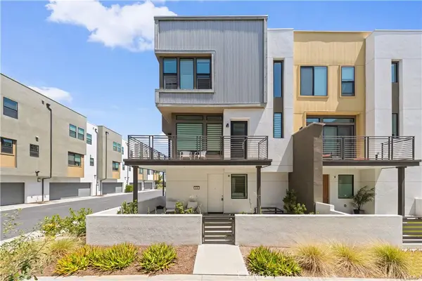 120 Sawbuck, Irvine, CA 92618