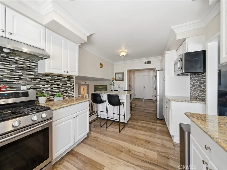 20259 Gifford, Winnetka, CA 91306 - #3