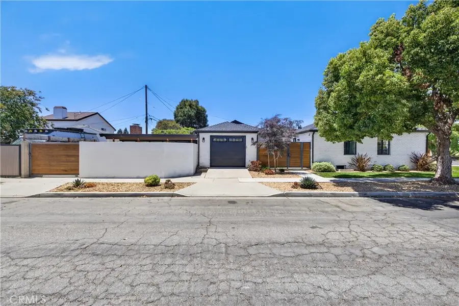 5928 E Garford Street, Long Beach, CA 90815 - #2