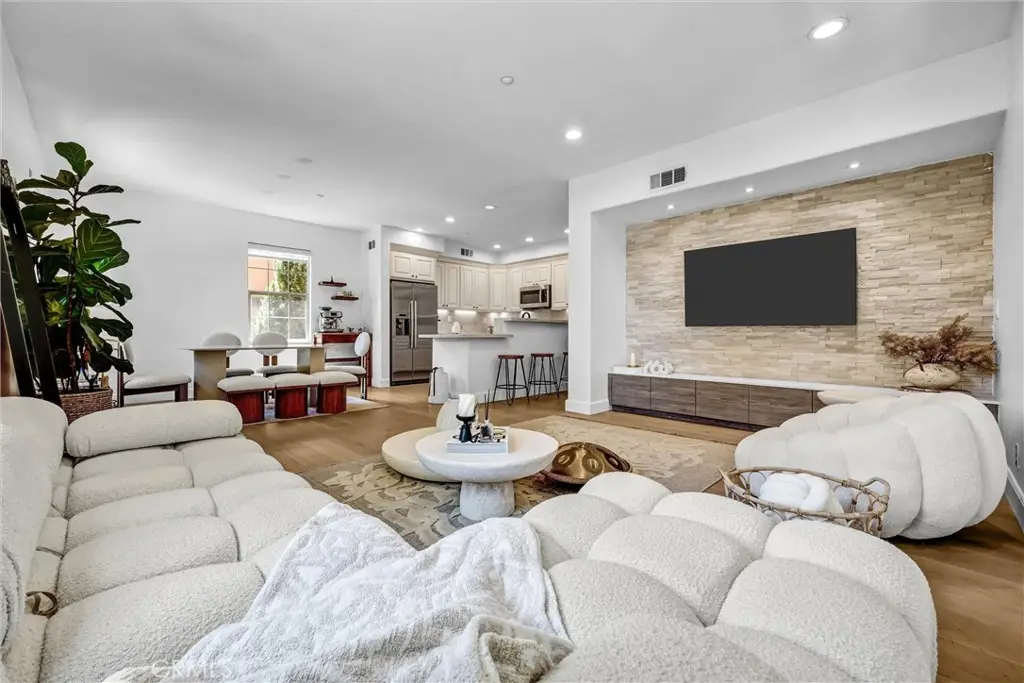 132 Vintage, Irvine, CA 92620 - #1