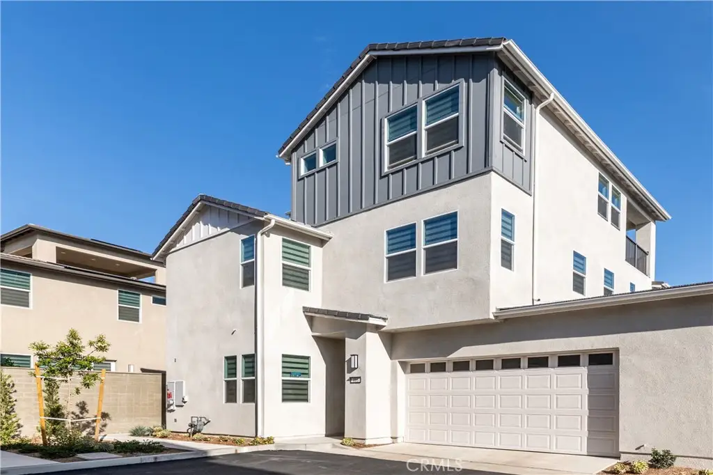 405 Clipper, Irvine, CA 92618 - #1