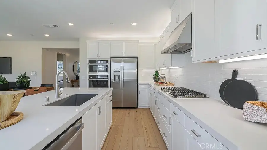 2146 Aneto Way, Santa Paula, CA 93060 - #2