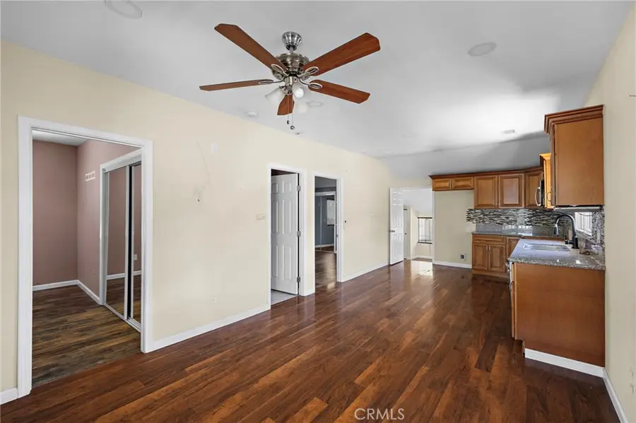 1040 W 3rd, Santa Ana, CA 92703 - #3