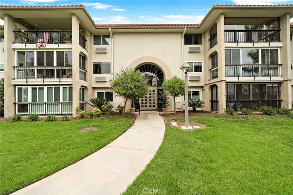 3244 San Amadeo #2A, Laguna Woods, CA 92637