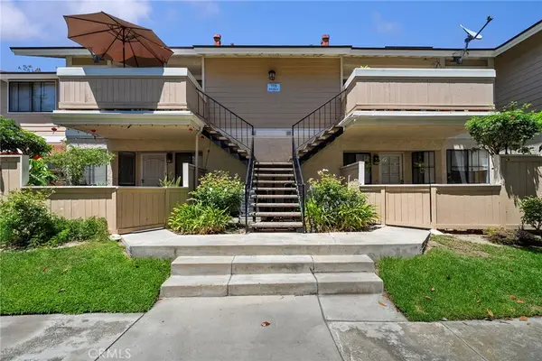 7720 Riverdale #B, Stanton, CA 90680