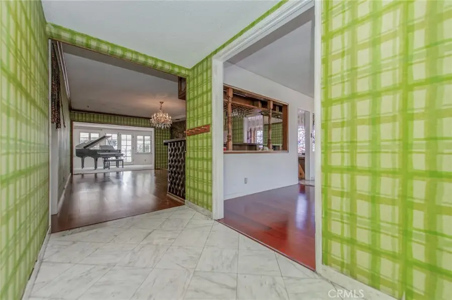 612 N 21st, Montebello, CA 90640 - #3