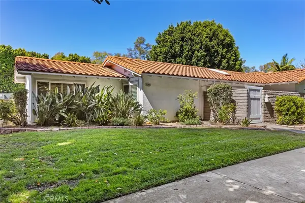 2365 Via Mariposa East #C, Laguna Woods, CA 92637