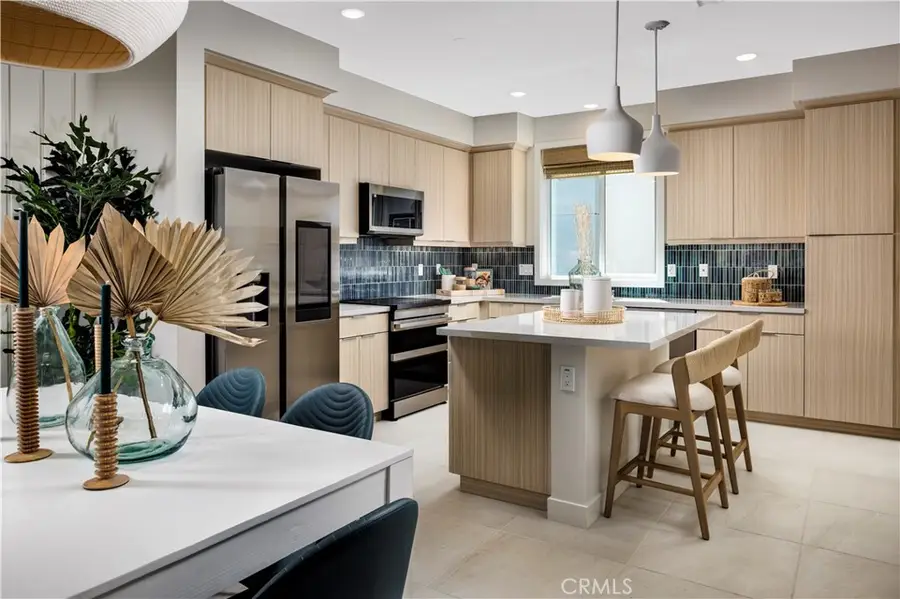 819 Adeline St, Covina, CA 91722 - #3