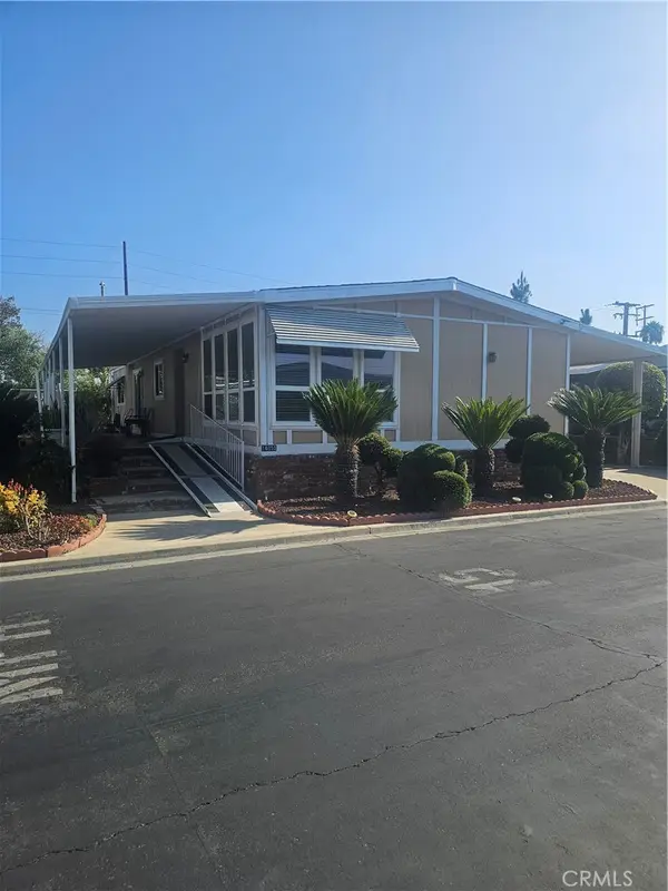 14055 Lake View Drive #14, La Mirada, CA 90638
