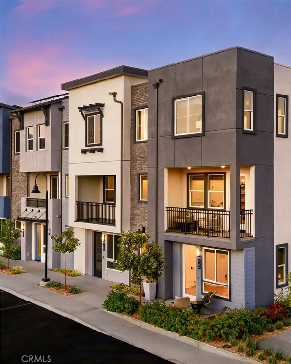 821 Adeline St, Covina, CA 91722