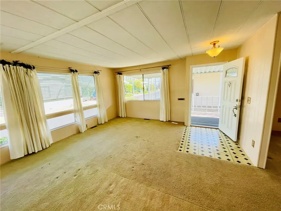 37 Madrid, Tustin, CA 92780 - #3