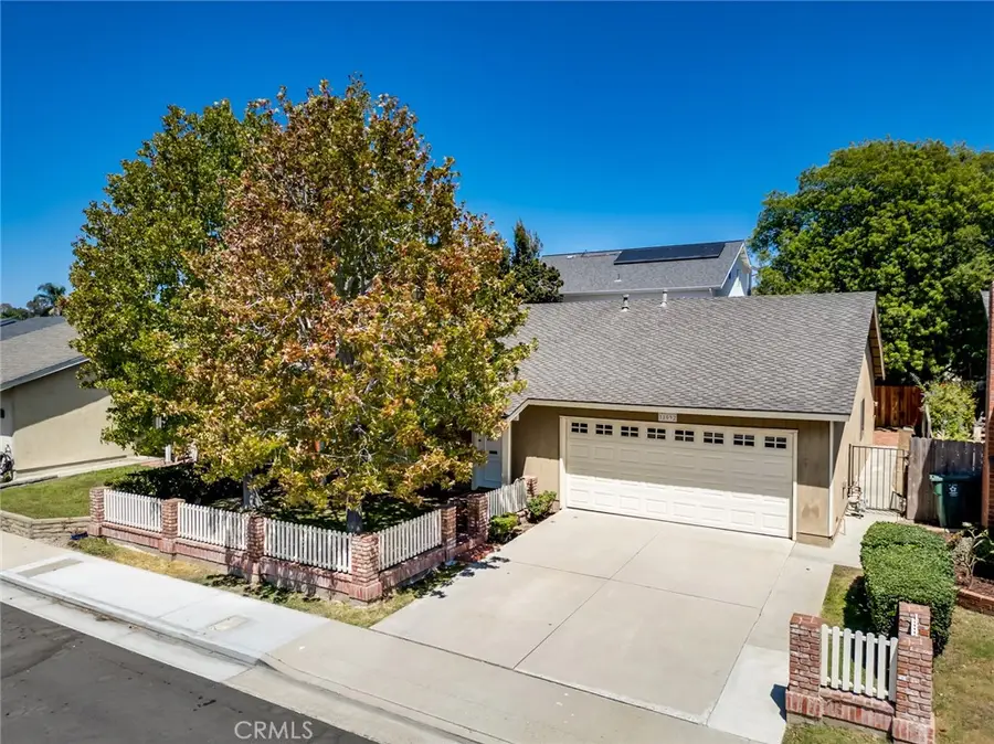 18092 Westlake Cir, Huntington Beach, CA 92648 - #2