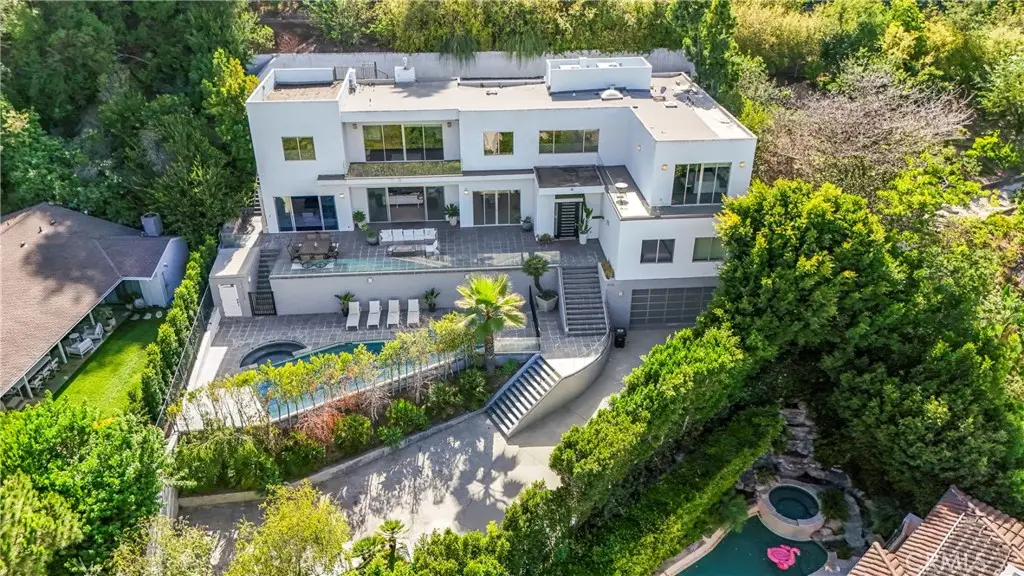 12148 Travis, Los Angeles, CA 90049 - #1