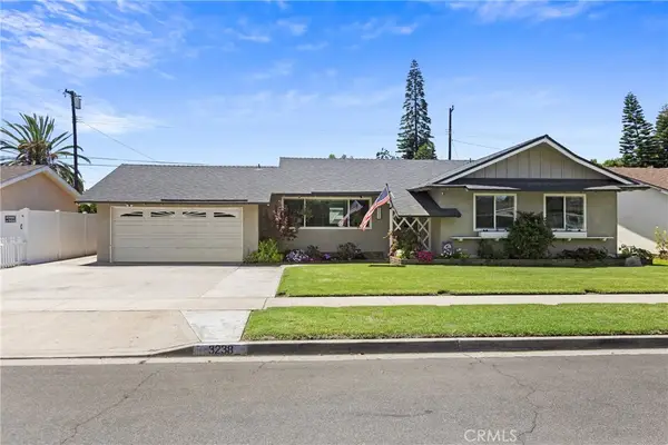 3238 W Ravenswood, Anaheim, CA 92804