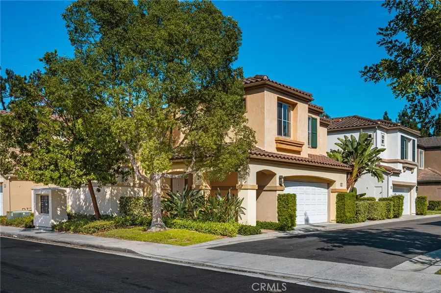 37 Del Cambrea, Irvine, CA 92606 - #2