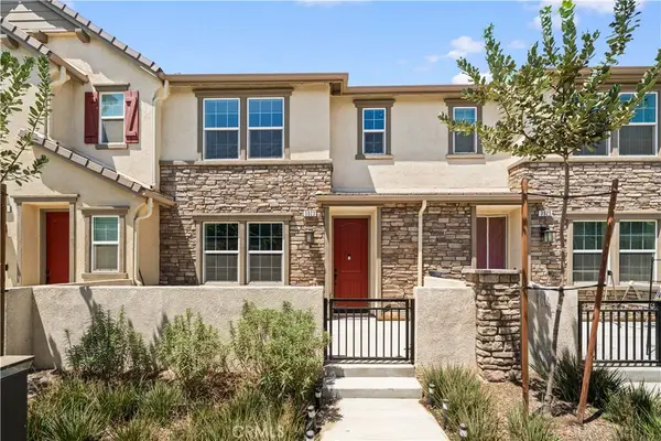 3923 E Carmel Privado, Ontario, CA 91761
