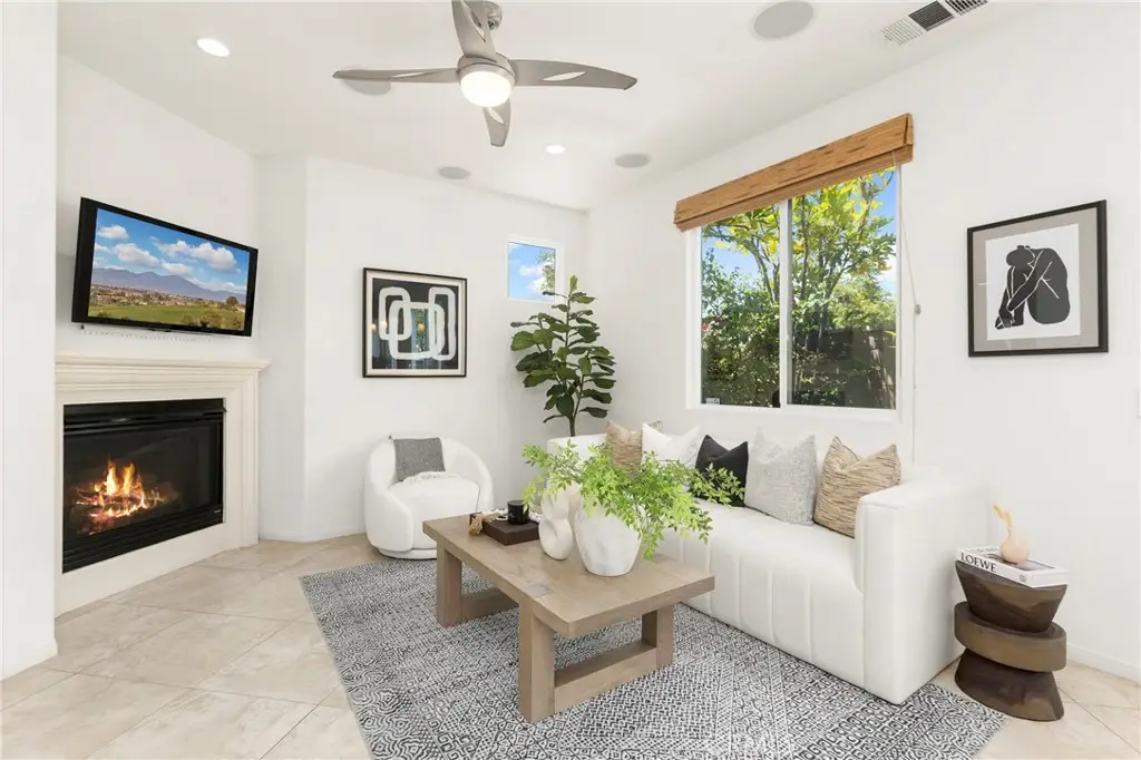 223 Sparkleberry Avenue, Orange, CA 92865 - #1