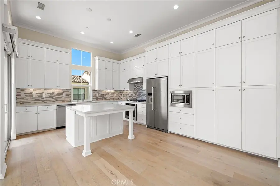 110 Mighty Oak, Irvine, CA 92602 - #3