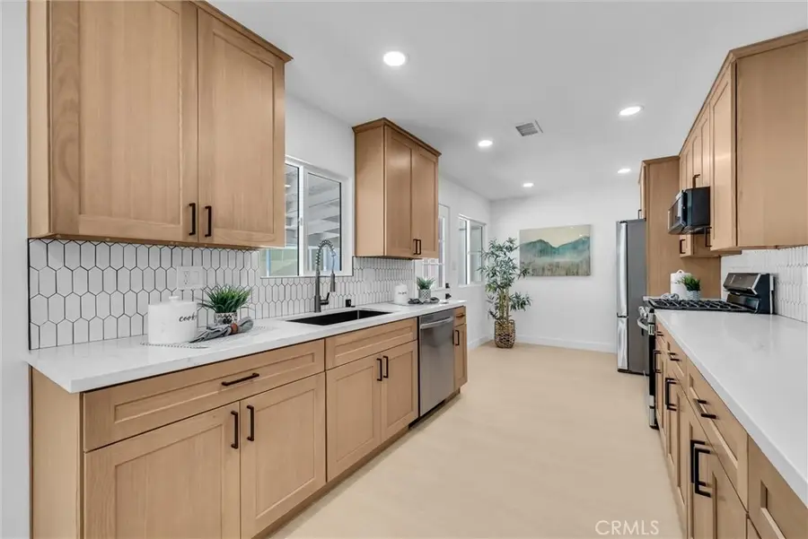 2849 W Polk Avenue, Anaheim, CA 92801 - #2