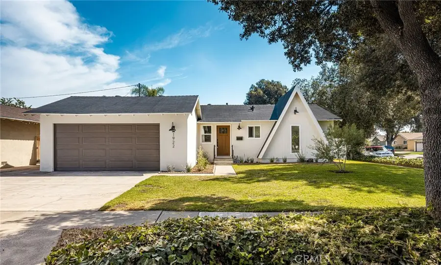 1922 W Flora Street, Santa Ana, CA 92704 - #2