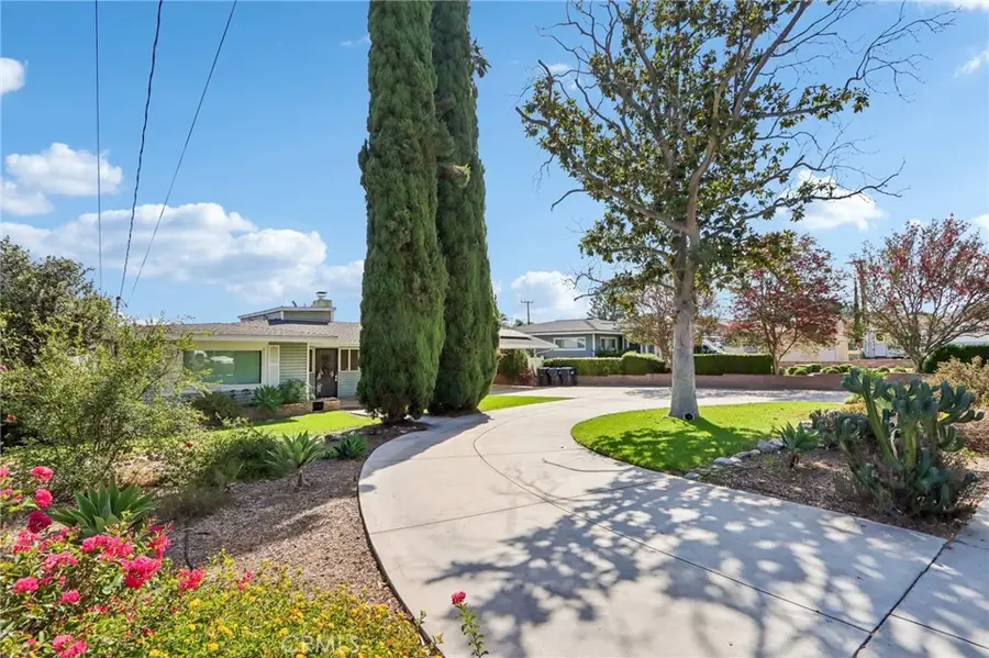 1429 Kellogg Avenue, Corona, CA 92879 - #3