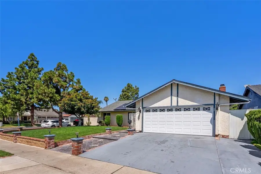 309 W Columbine, Santa Ana, CA 92707 - #2