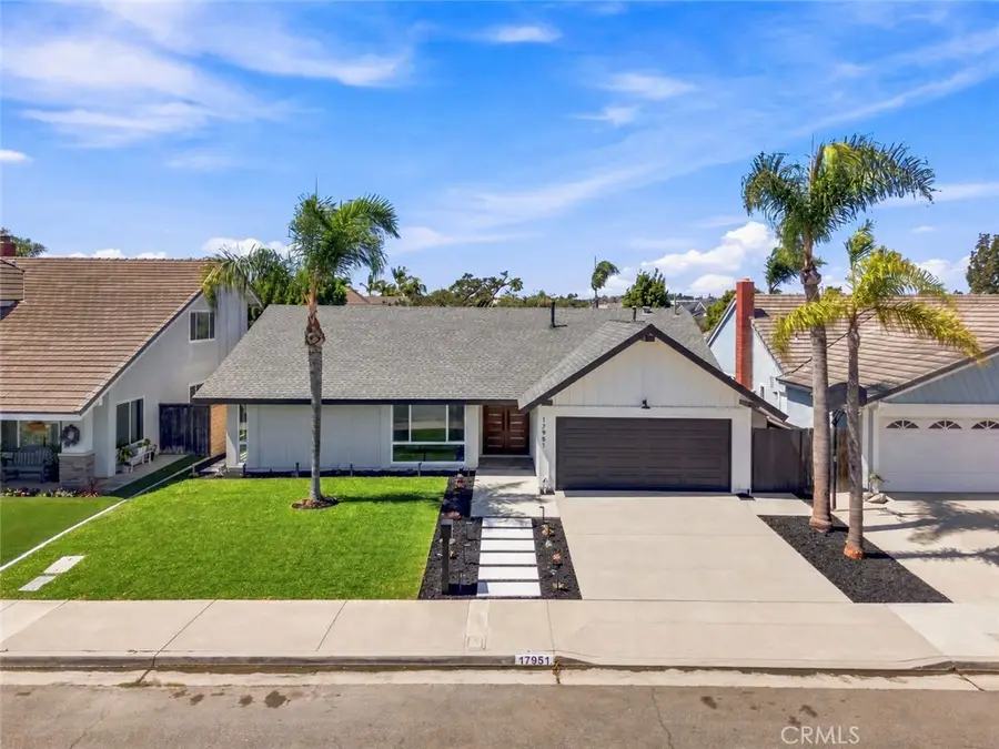 17951 Whitford Lane, Huntington Beach, CA 92649 - #2