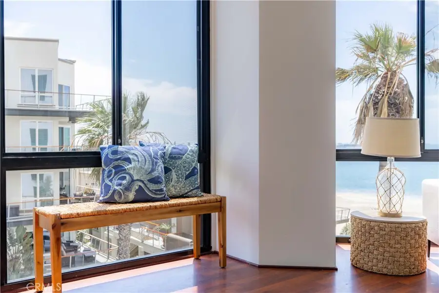 1310 E Ocean #401, Long Beach, CA 90802 - #3