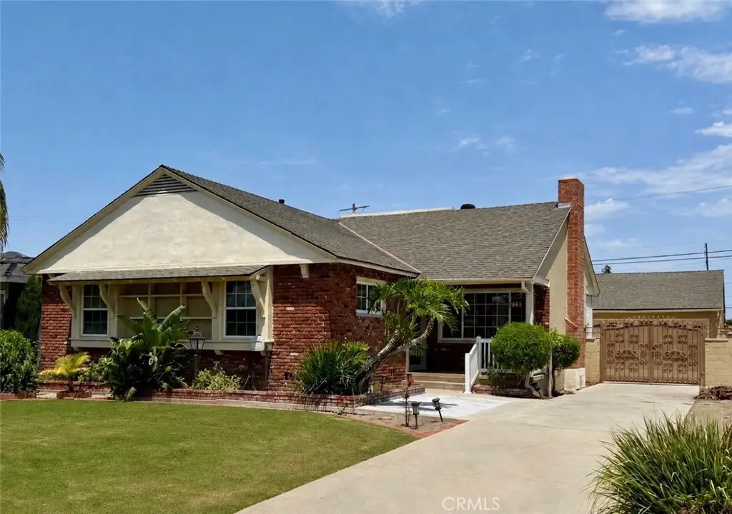 7441 Irwingrove Drive, Downey, CA 90241 - #1