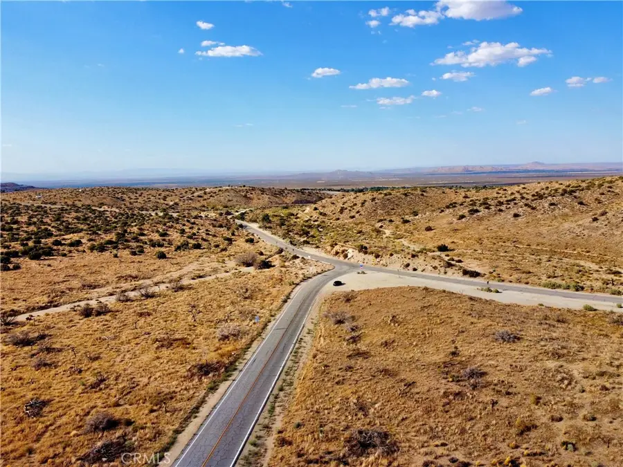 13 Longview Road, Pearblossom, CA 93553 - #3