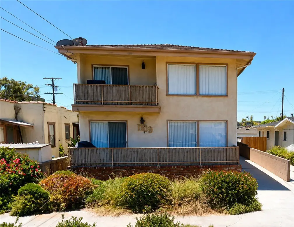 1109 W 24th Street, San Pedro, CA 90731 - #1