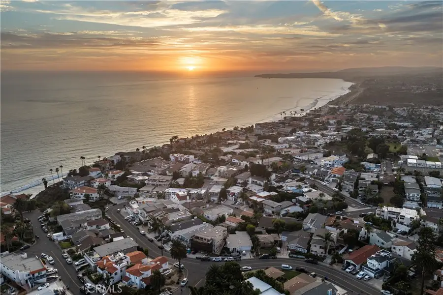 244 W Mariposa #A, San Clemente, CA 92672 - #2