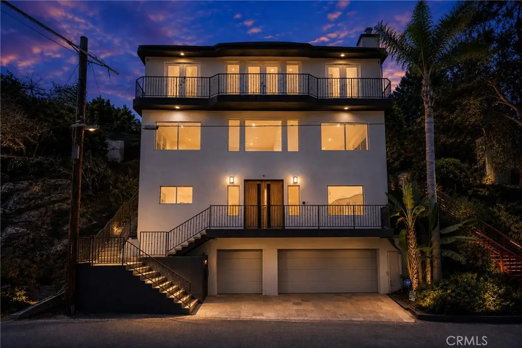 2927 Park Center, Los Angeles, CA 90068 - #1