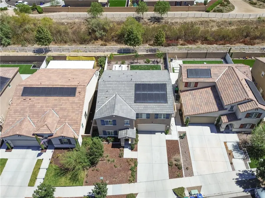 1736 Chute, Hemet, CA 92545 - #3