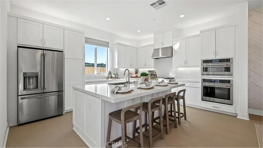 26671 Eclipse Way, Valencia, CA 91381 - #2