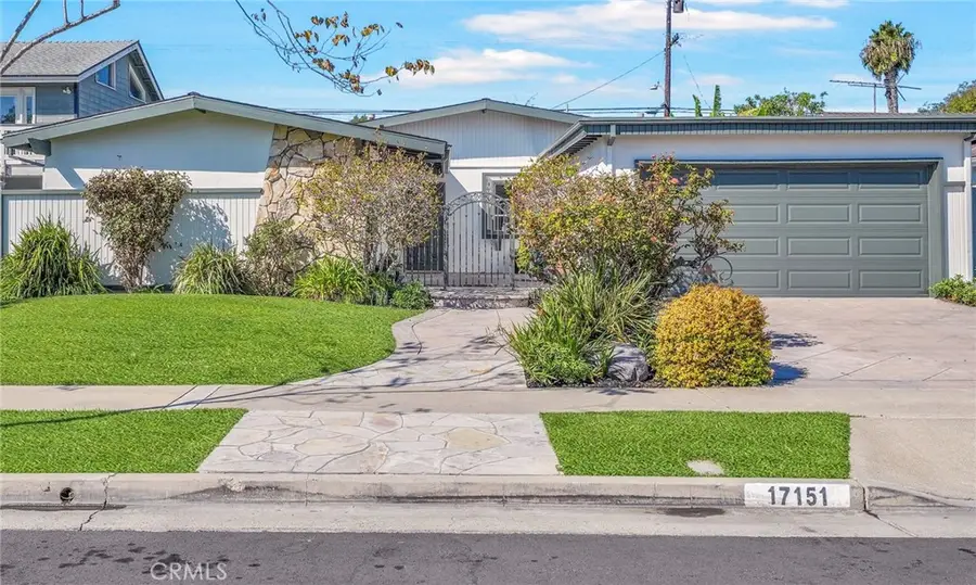 17151 Treehaven, Huntington Beach, CA 92647 - #2