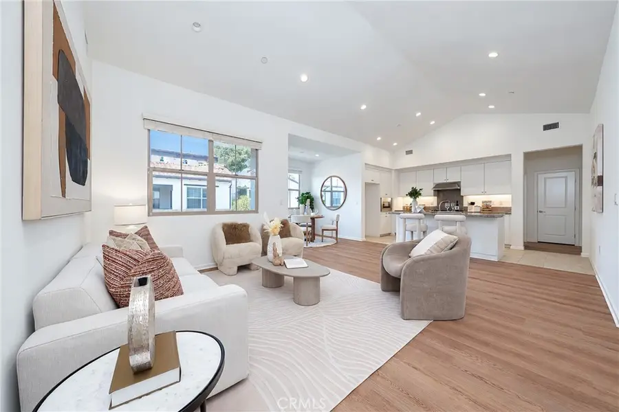 106 Bishop, Irvine, CA 92620 - #2